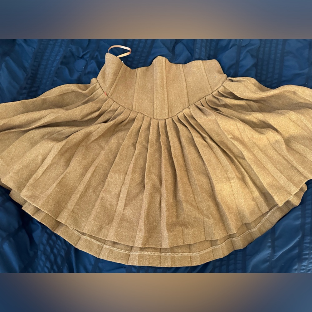 Pleated Mini Skirt in Camel